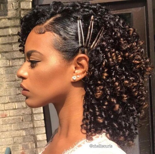 Nice Clip Set On Side Placed Curly Hair